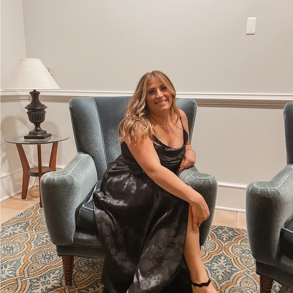 Lulus dress - Picture 5 of 5